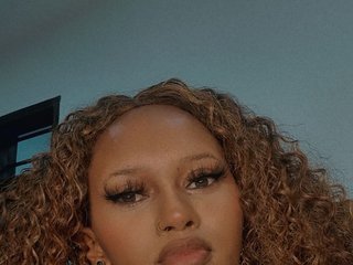 Erotische videochat SlutyMuse