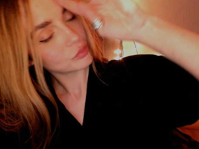 Uitzending screenshots Sonya-Mo