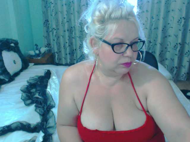 Uitzending screenshots SonyaHotMilf