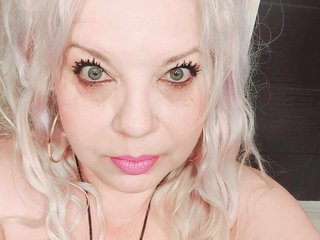 Erotische videochat SonyaHotMilf