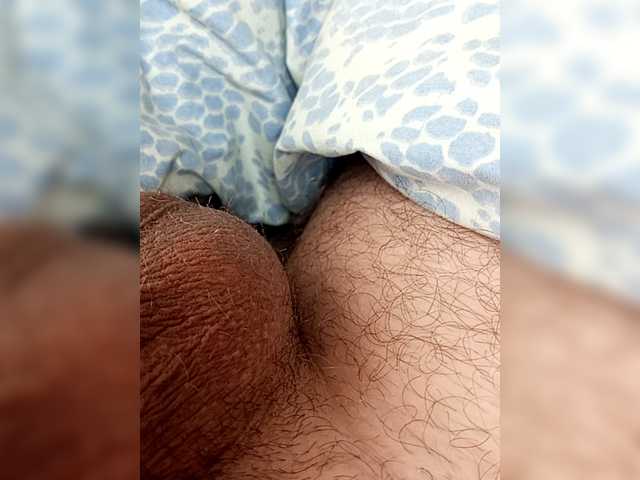 Cum on thongs 150tkn. Show cock 5tkn. Masturbate 10tkn. Show breasts 50tkn. Offer write . On beer 1 tkn.