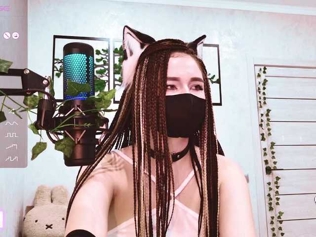 Foto's Sallyyy Hello everyone) Good mood! I don’t take off my mask) Send me a PM before chatting privately) Domi works from 2 tokens. All requests by menu type^Favorite Vibration 100inst: yourkitttymrrI'm collecting for a dream - @remain ❤️