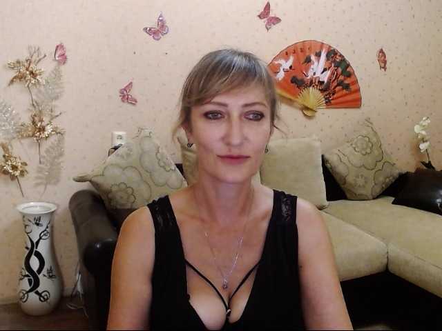 Foto's SusanSevilen Show outfit - 5 tokens, Dance-20 tokens, Stroke the chest-10 tokens, show tongue-5 tokens, kiss -5 tokens, confess love-3 tokens order music - 3 tokens. Thumb Sucking Simulating Blowjob - 10 Tokens watch the camera with comments-40 t