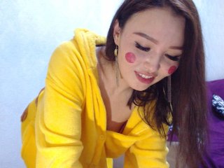 Foto's suzifoxx hi guys! lovense lush is on! lets play and cum together:P PVT is allowed! pussy play at goal! add friend 5 tkns #asian #ass #tits #lovense #anal #pussy