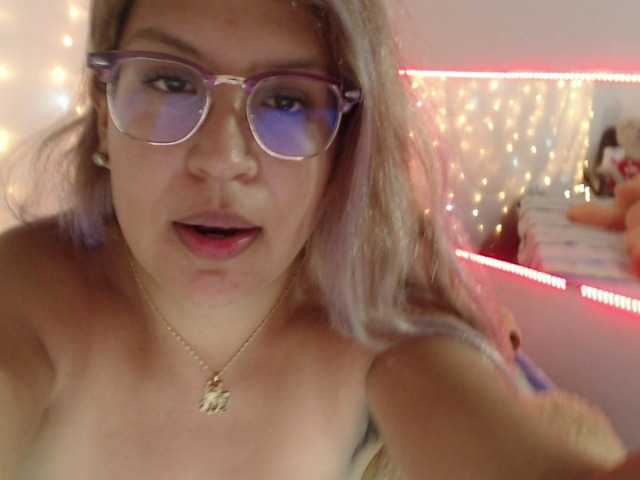 Foto's SweetBarbie the sugar princess fill her body with cream and her creamy hairy pussy explode with squirt! /hairy pussy close 50 !! squirt 222/ snap 100 / lovense in ass / anal in pvt/ cum 100 #latina #bigboobs #18 #hairy #teen #squirt #cum #anal #lovense #Cam2CamPri