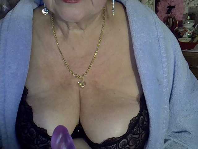 Foto's SweetCherry00 no tip no wishes, 30 current I will show the figure, subscription 10, camera 50 token