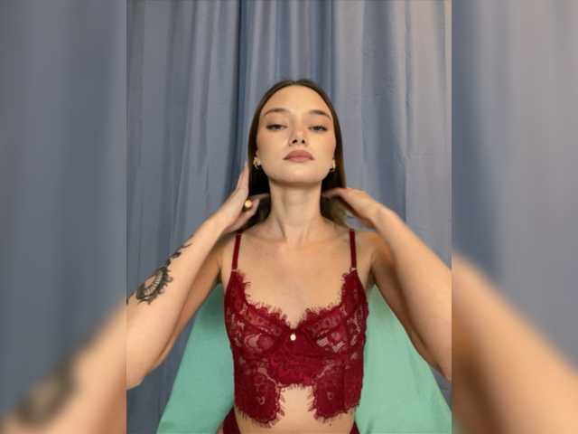 Foto's PEACH__ALICE Hi, I’m Alice, ntmu, write a message soon and call in a hot private, love vibrations-50tok, random-20tokLovense ON: 1-3-11-22-33-44-55-111-1000Special Commands: 20-50-100-200-1111