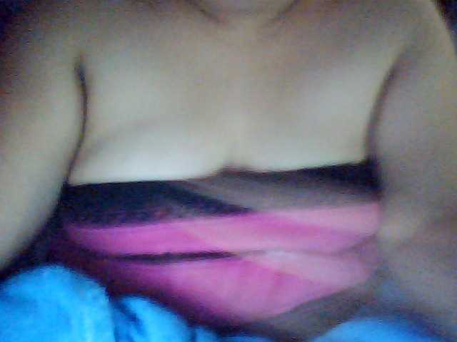 Foto's SweetMomsh69 welcome to my room everyone muahh