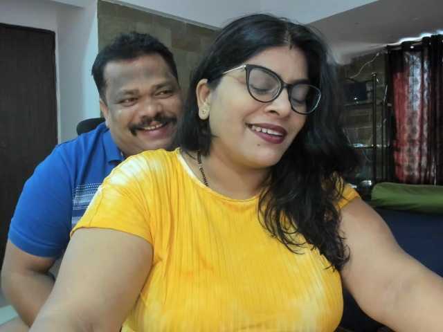 Foto's tarivishu23 #bibboobs #bigass #indian #couple #milf #glasses #tatoo #bbw
