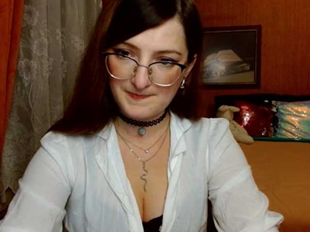 Foto's tastyAriel Sweet and yet dang naughty ;) #innocentface #sweet #petite #glasses #fetish #natural #domina #teaser #cfmn #joi #cei #nonnude #cbt #sph I don't speak russianI speak german and english