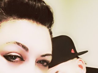 Erotische videochat T-and-A-13