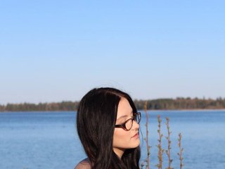 Erotische videochat ThuyHornick