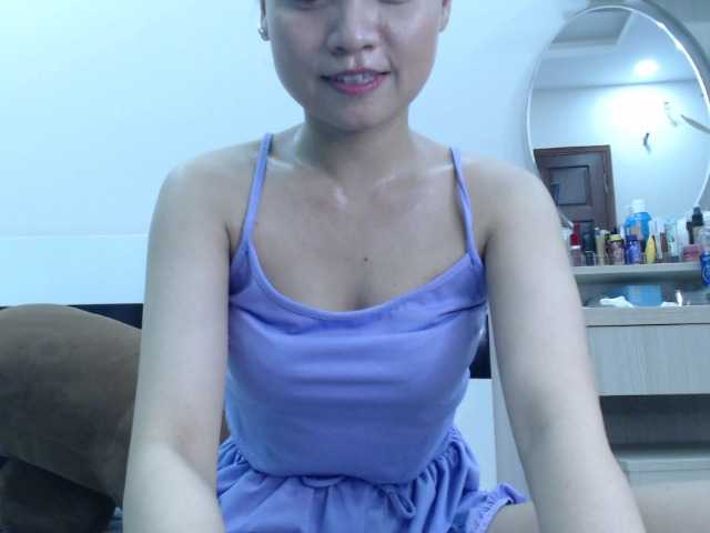 Foto's TinaCrazy 77tk 1 glass water on.33tk sexy dance ,22tk pm 77tk 1 glass beer .33tk sexy dance .22tk pm .if u like u tip .thanks everybodys,make my day surprise with 3333tk