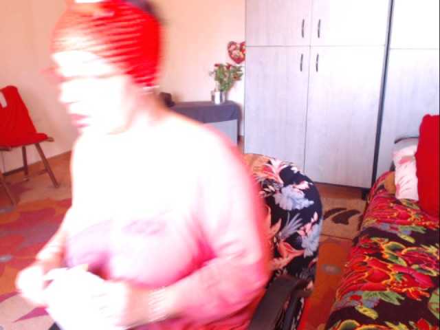 Uitzending screenshots Tinakiss