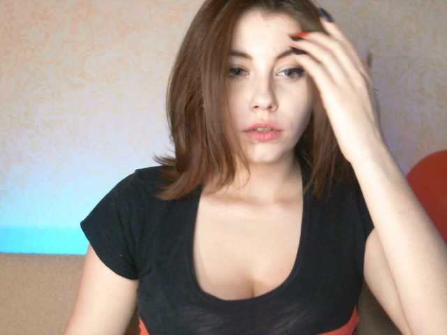 Foto's Chika_Bom Hello everyone, I'm Katya) Let's chat and more *) Lovens from 2 tokens) Put love and comments.