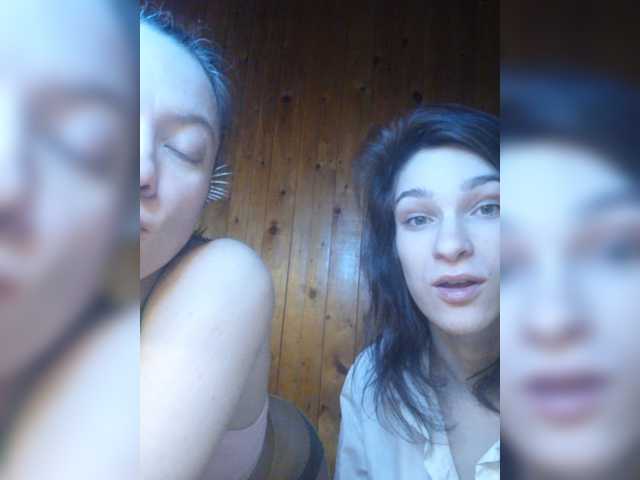 Uitzending screenshots TreshGirls