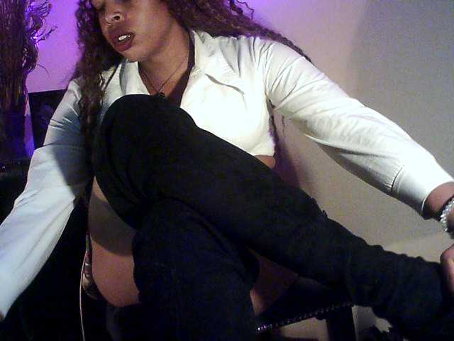 Uitzending screenshots TrinityStahr