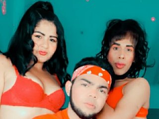 Erotische videochat Trio-Hot69