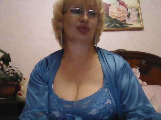 Foto's _mamasita_ Greetings, my dears: * Welcome im my room. I will be glad to your attention and gifts :)