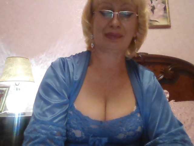 Foto's _mamasita_ Greetings, my dears: * Welcome im my room. I will be glad to your attention and gifts :)