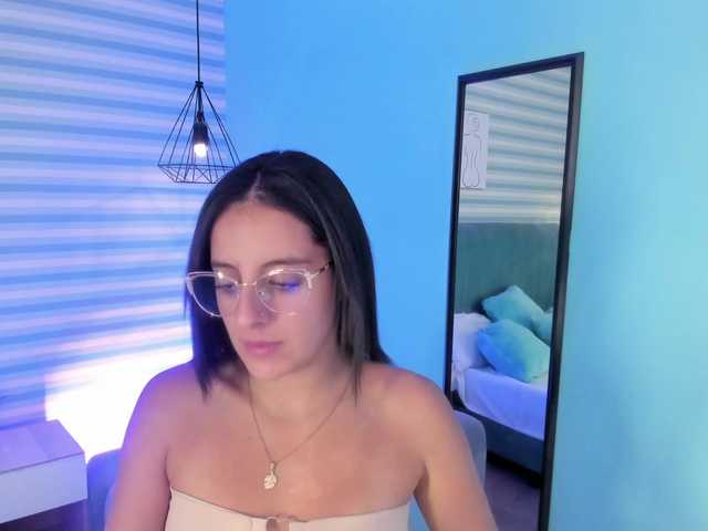 Uitzending screenshots valeria-ponce-