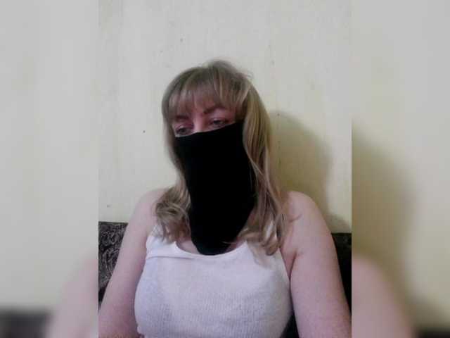 Uitzending screenshots Valeria09871