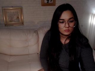 Foto's VanesaSmithX1 Teens are hotter than older! Do you agree? Come in and I`ll show you why/ Pvt Allow/ Spank Ass 25 Tkns 482