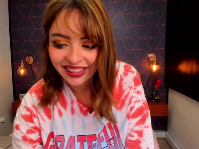 Uitzending screenshots VickyBathory