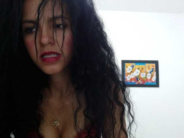 Foto's pamhela Naked and masturbation pvt with the dildo , Do not miss it pvt