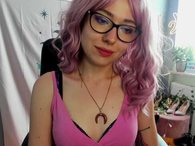 Foto's xxHeidiLove #joi #tease #fairy #cei #sissy #sph #cbt #young #girl #hot #cute #natural #healthy #ahegao #ass #english #german #curlyhair #cuckold