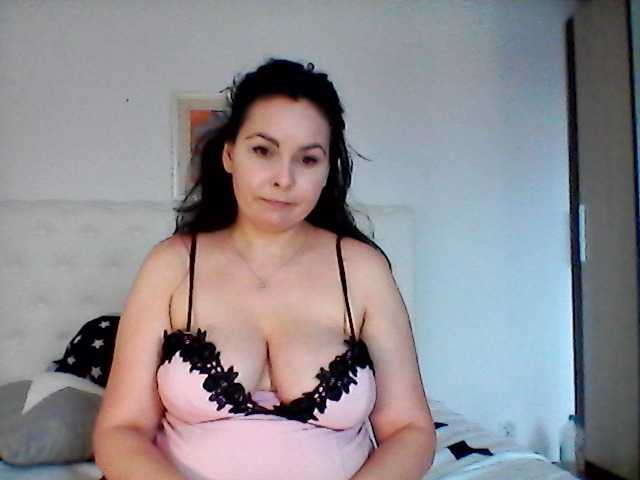 Foto's XXXGreatshow Hello guys! I am new here! Lovense is on! Pvt is Open!kisses