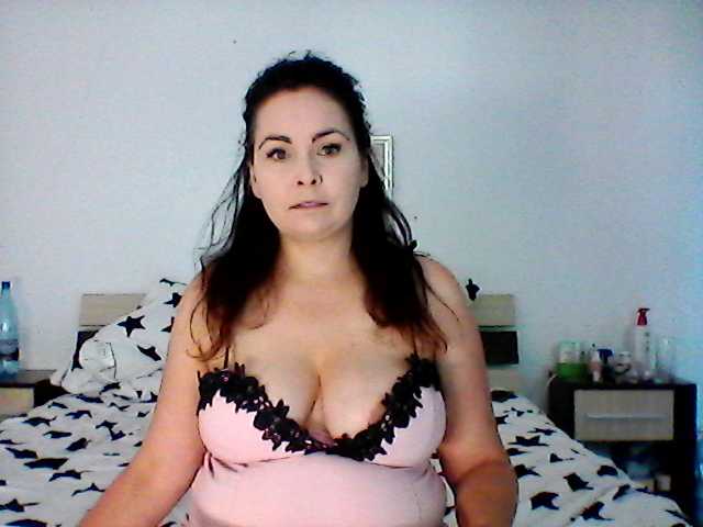 Foto's XXXGreatshow Hello guys! I am new here! Lovense is on! Pvt is Open!kisses