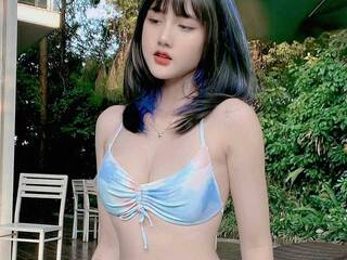 Erotische videochat Yanhnhi