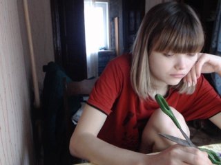Foto's Your-joy Hi, I'm Lisa) I'm 22 years old, do not forget to put love)help get into the top)