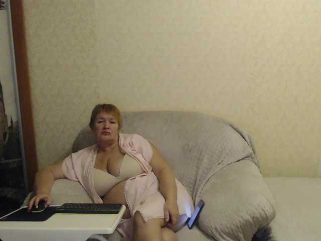 Foto's ChristieGold Breast 30, ass 30, pussy 50, pm 15. I do not fulfill the request to get up. Camera 50. Please put love. For you, it's free.