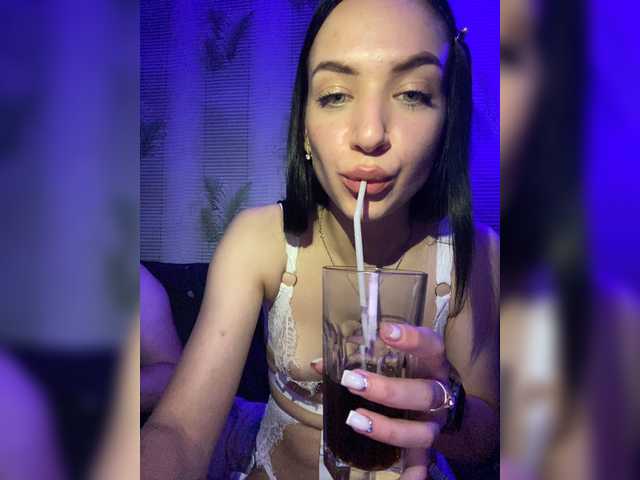 Uitzending screenshots YourLovessz