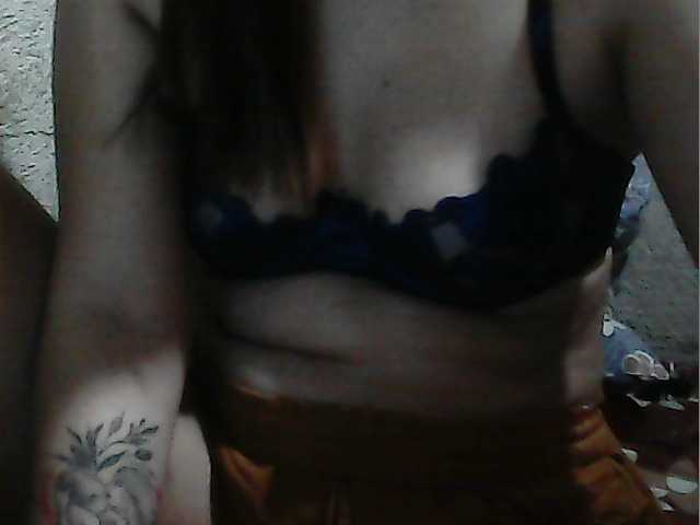 Uitzending screenshots yummycumcutegirl-18x
