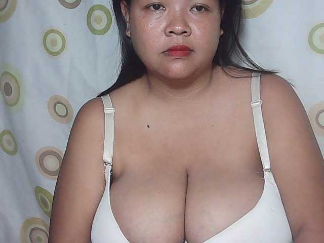 Uitzending screenshots yummytits28